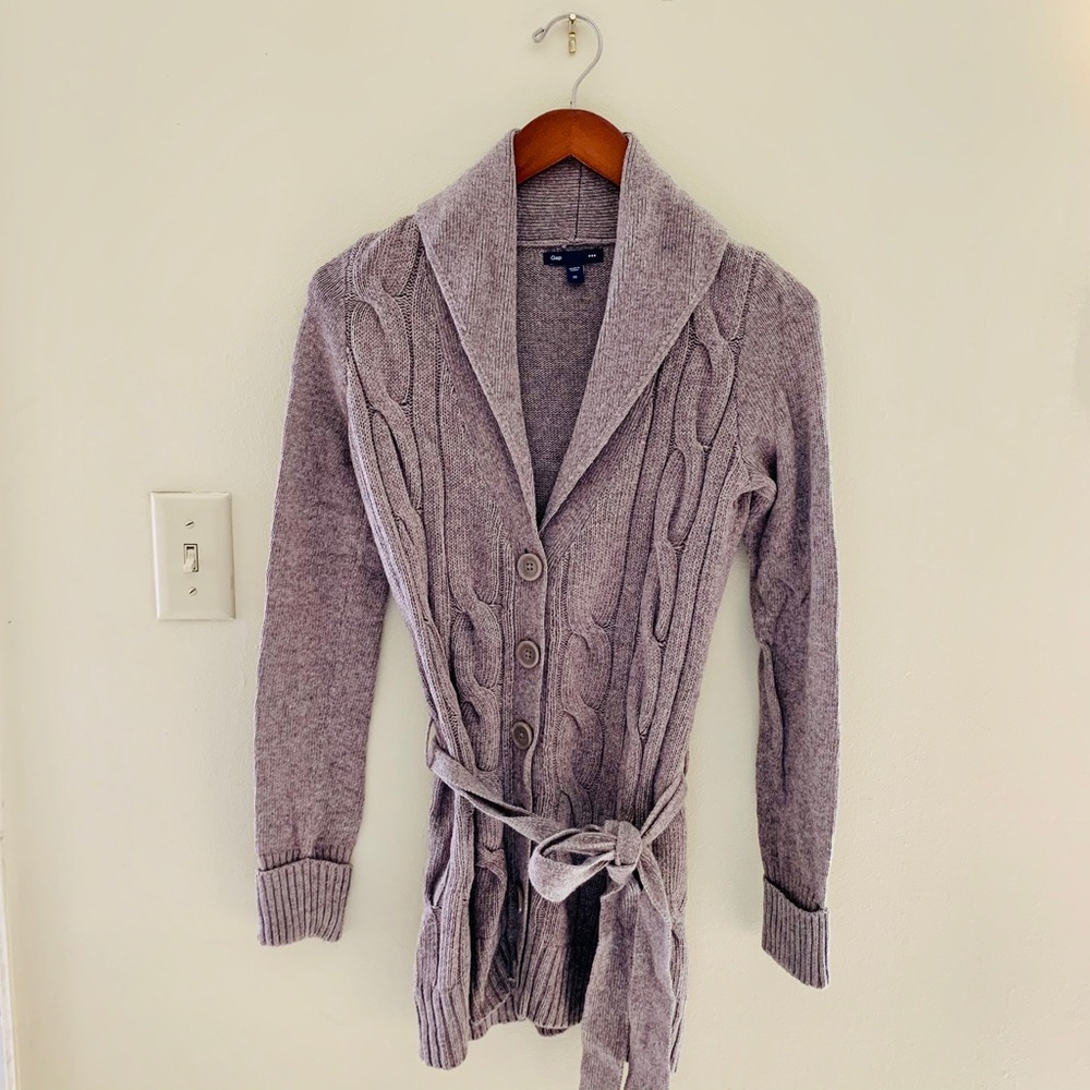 Women’s Cardigan Sweater
